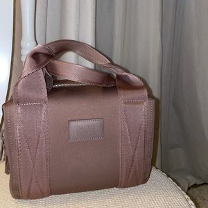 Landon Carryall Bag!